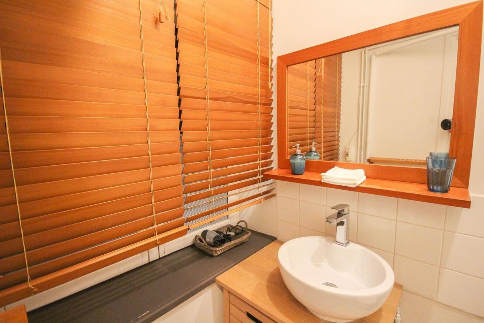 One Bedroom Equipped In Old リール エクステリア 写真